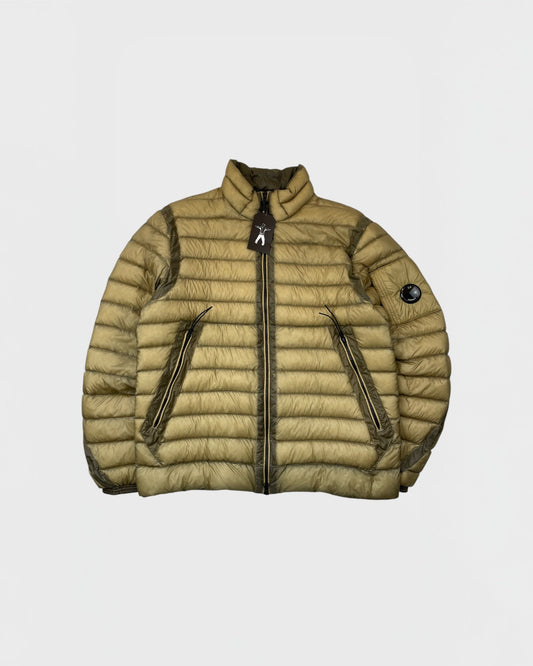 C.P company D.D shell doudoune